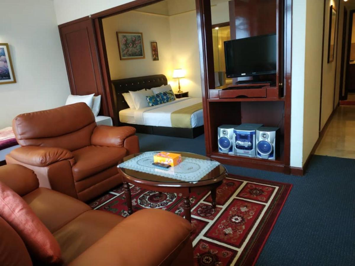 100100 Suites At Times Square Malaysia Kuala Lumpur Zewnętrze zdjęcie